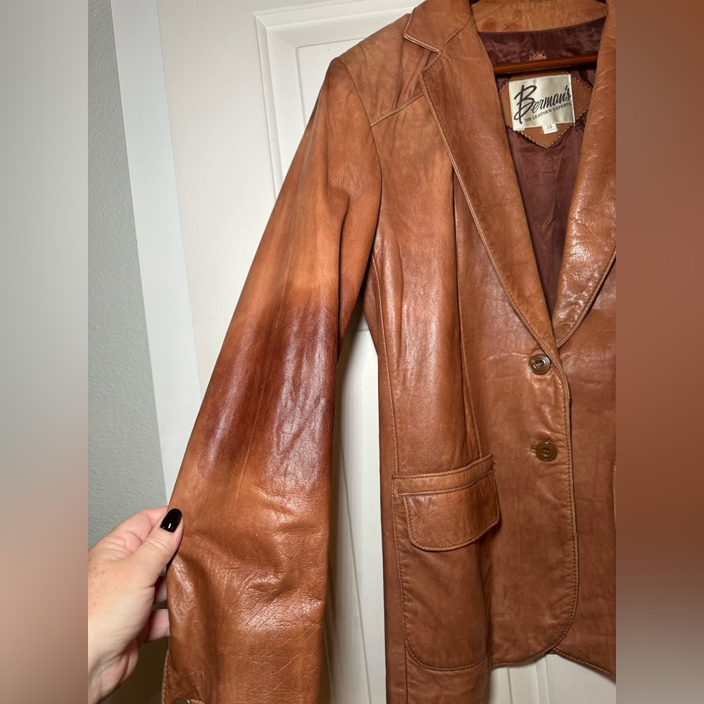 Vintage‎ 60s 70s Berman's Leather Jacket DISTRESSED Brown 10 (fits like a 6). - Picture 2 of 10